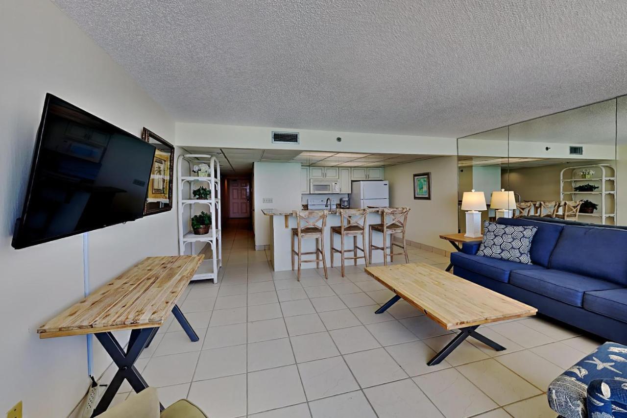 Apartment Edgewater Tower Iii 1108