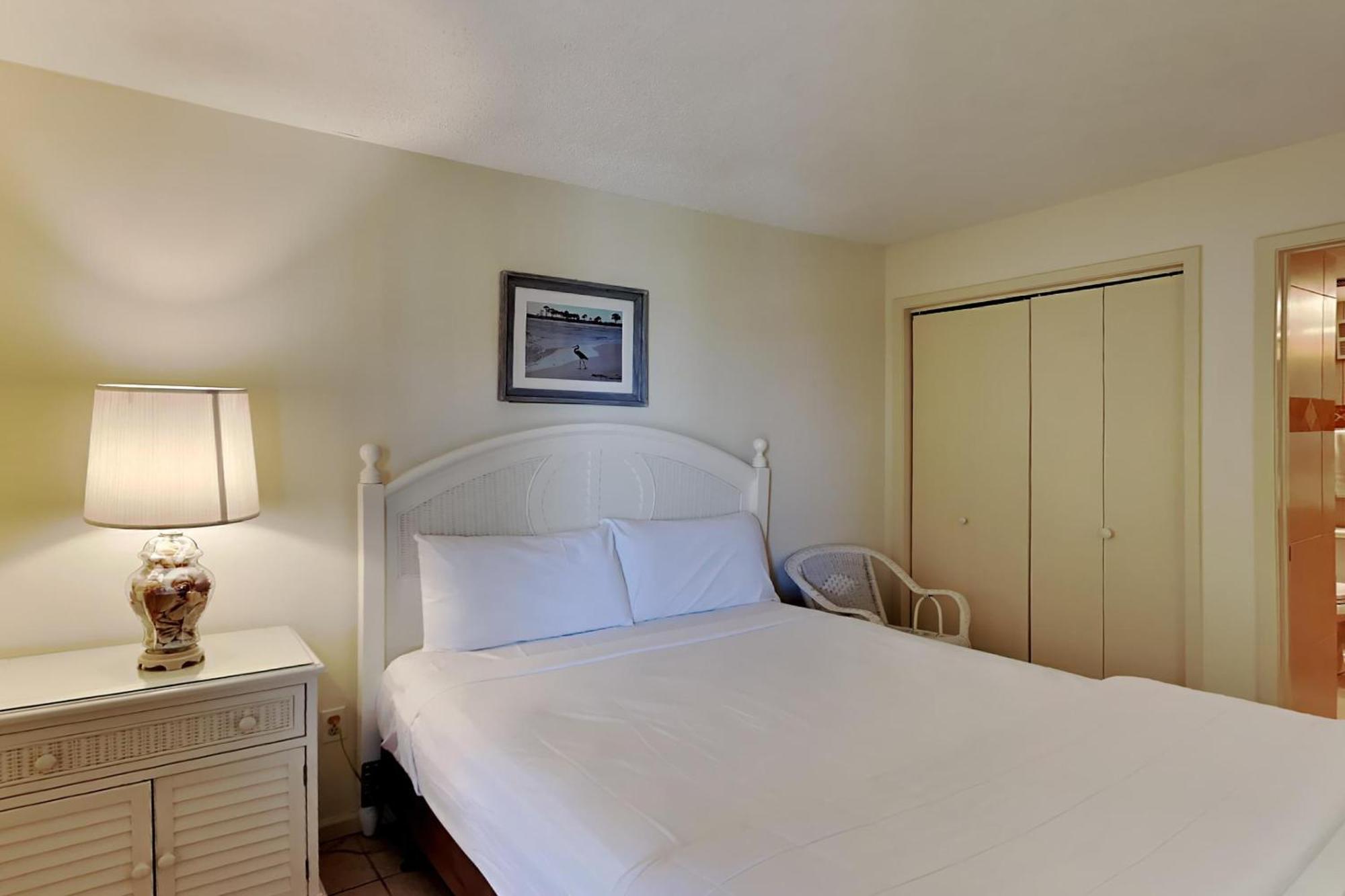 Edgewater Tower Iii 1108 Apartment Panama City Beach